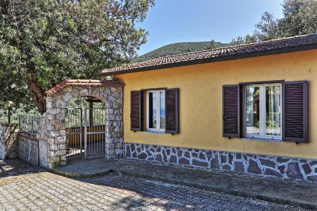 Casa Ilva - Colle Paradiso Experience 카폴리베리 0*,  이탈리아